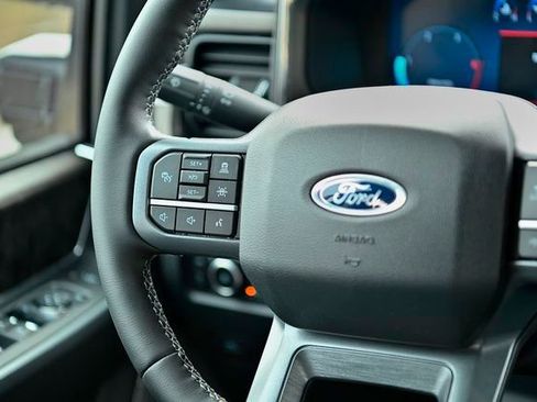 New 2026 Ford F250 Lariat w/ Black Appearance Package AWD/4WD image 62