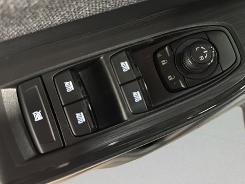 Certified 2026 Subaru Outback Limited AWD/4WD image 14
