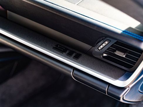 Used 2022 Porsche 911 Turbo S image 43