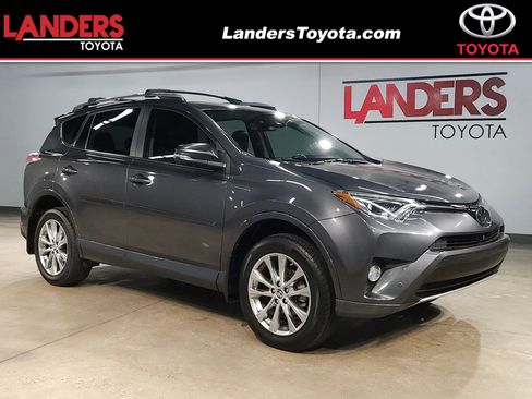 Used 2018 Toyota RAV4 Platinum AWD/4WD image 1