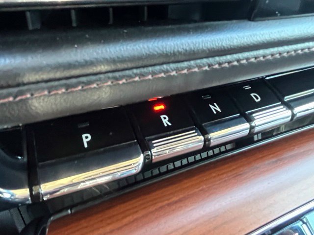 Used 2020 Lincoln Aviator Reserve w/ Equipment Group 202A AWD/4WD image 19