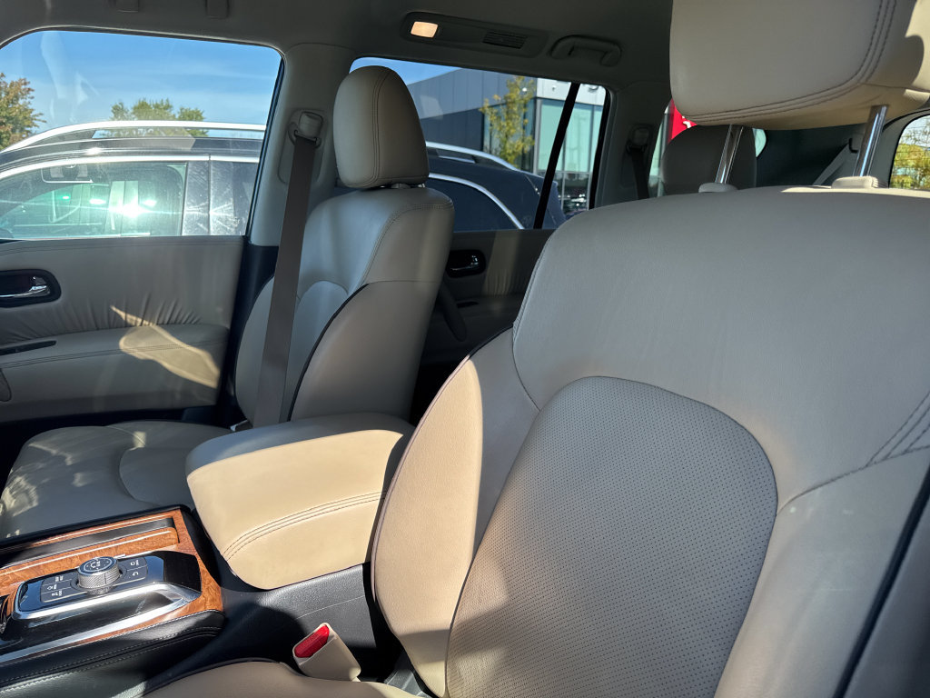 Used 2023 Nissan Armada SL w/ Captain's Chairs Package AWD/4WD image 19
