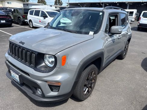 Used 2019 Jeep Renegade Altitude w/ Quick Order Package 22M AWD/4WD image 1