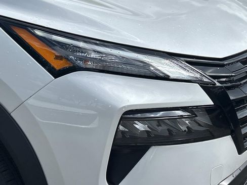 New 2026 Nissan Rogue SV AWD/4WD image 10