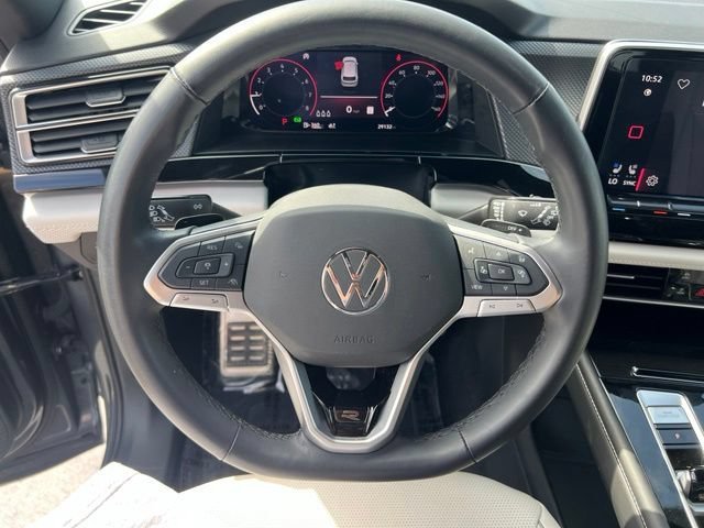 Used 2025 Volkswagen Atlas Cross Sport SEL Premium R-Line AWD/4WD image 19