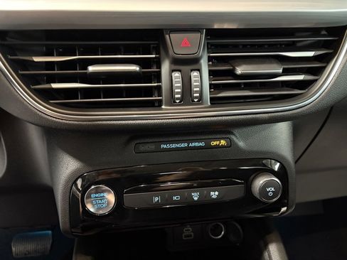 Used 2024 Ford Escape Base w/ PHEV Premium Package image 16