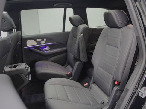 Certified 2026 Mercedes-Benz GLS 450 4MATIC image 16