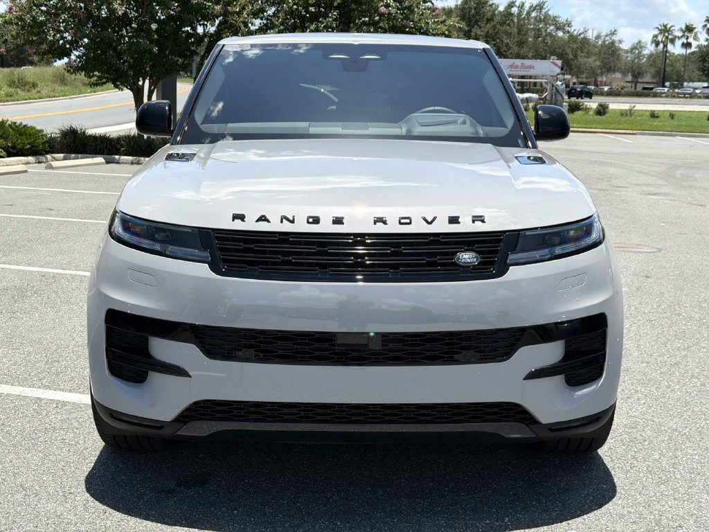 New 2026 Land Rover Range Rover Sport SE AWD/4WD image 8