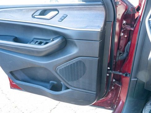 Certified 2023 Jeep Grand Cherokee Limited RWD image 25