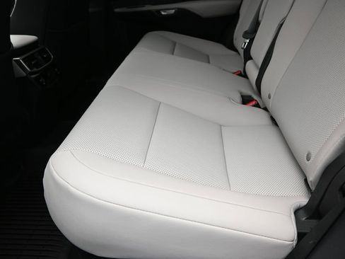 New 2026 Lexus RX 350h AWD/4WD image 16