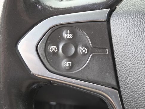 Used 2020 Chevrolet Traverse LT AWD/4WD image 7