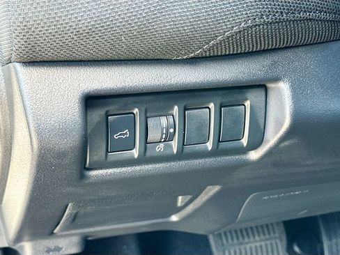 Used 2026 Subaru Outback Premium AWD/4WD image 10