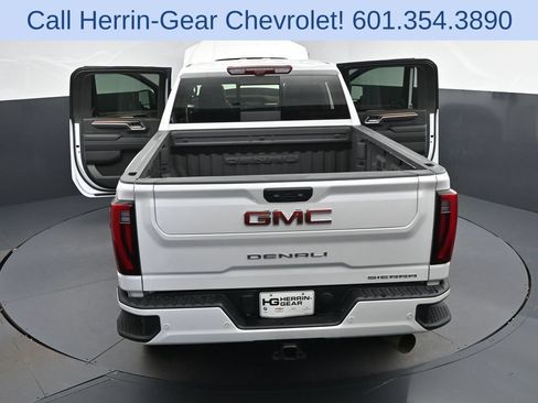 Used 2024 GMC Sierra 2500 Denali w/ Denali Reserve Package AWD/4WD image 50