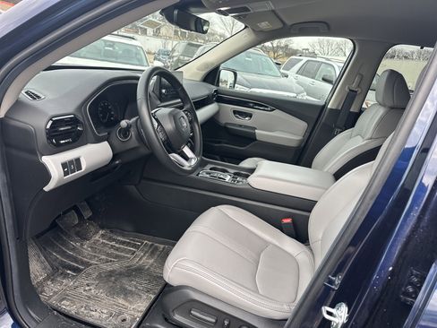 Certified 2025 Honda Pilot EX-L image 14