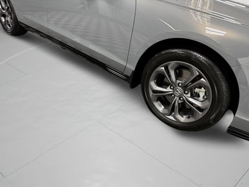 Used 2025 Honda Accord EX-L image 45