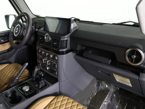 Used 2026 INEOS Grenadier Station Wagon AWD/4WD image 9