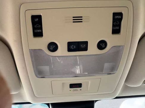 Used 2018 Lexus IS 300 AWD image 18