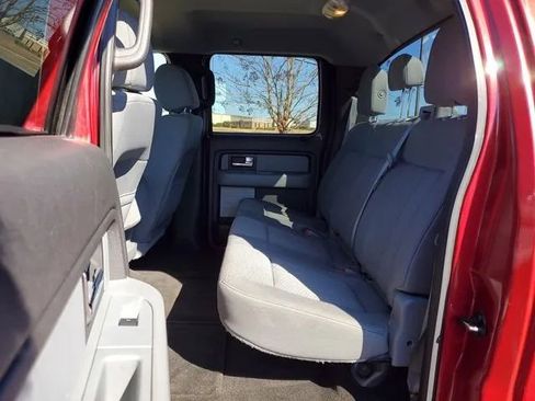 Used 2013 Ford F150 XLT w/ XLT Chrome Pkg image 8