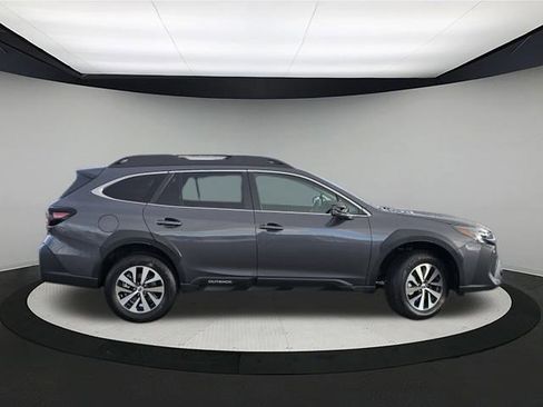 New 2025 Subaru Outback Premium image 8