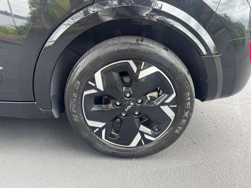 Used 2023 Kia Niro Wind w/ Wind Preserve Package FWD image 24