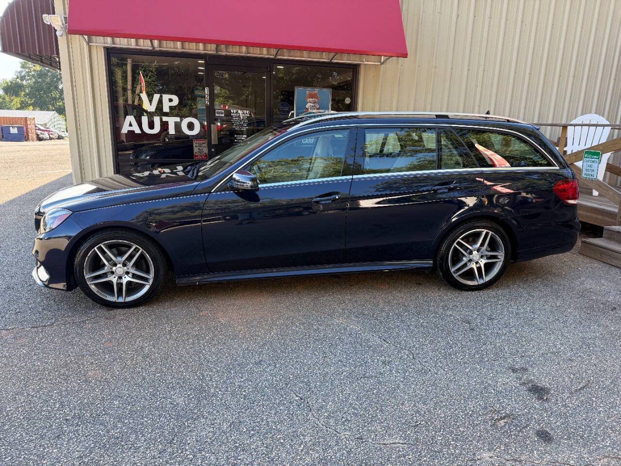 Used 2014 Mercedes-Benz E 350 4MATIC Wagon w/ Premium 1 Package image 7