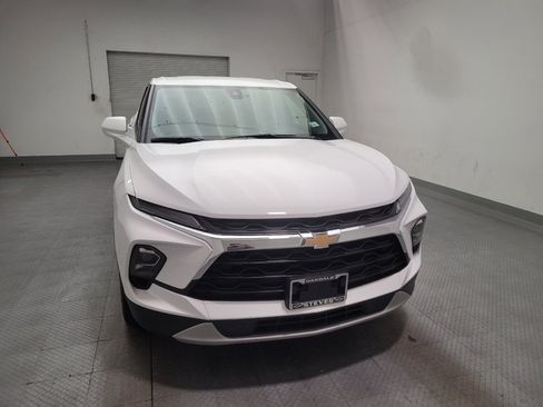 Used 2025 Chevrolet Blazer LT FWD image 14