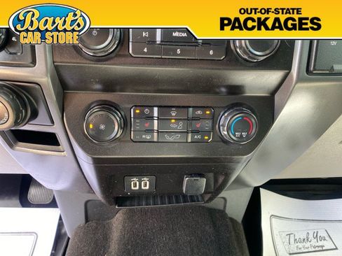 Used 2020 Ford F150 XLT w/ Equipment Group 302A Luxury AWD/4WD image 33