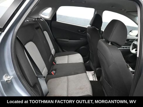 Used 2021 Hyundai Kona SE image 7