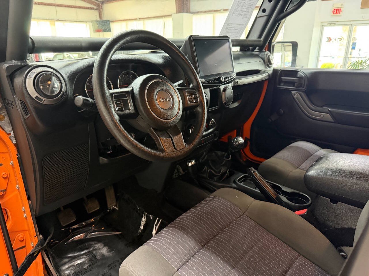 Used 2012 Jeep Wrangler Unlimited Sport AWD/4WD image 18