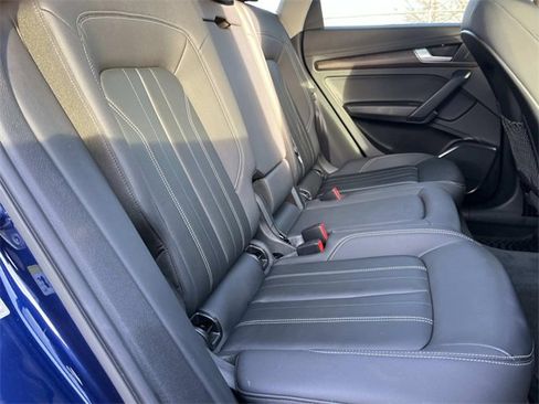 Used 2022 Audi Q5 2.0T Premium w/ Convenience Package image 25