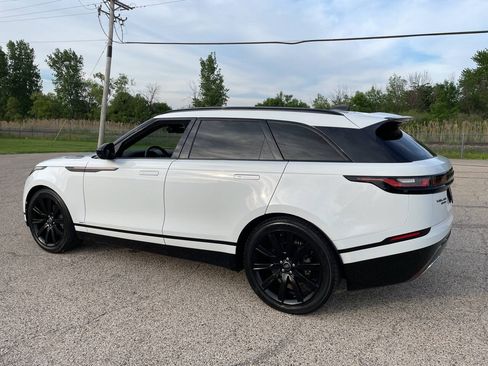 Used 2020 Land Rover Range Rover Velar R-Dynamic S AWD/4WD image 13
