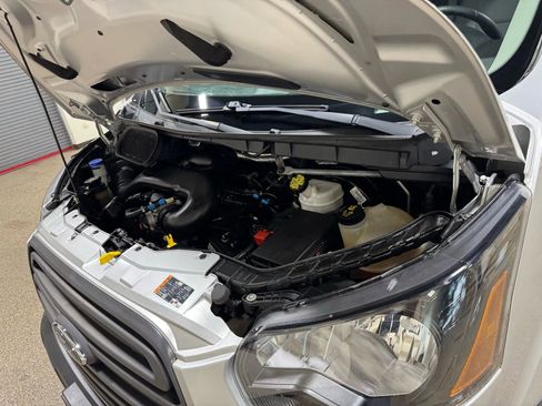 Used 2018 Ford Transit 250 148 Medium Roof image 61