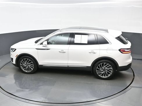 Used 2019 Lincoln Nautilus Reserve w/ Drivers Assistance Package AWD/4WD image 40