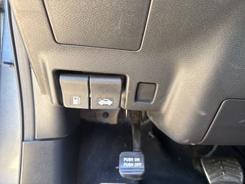 Used 2023 Nissan Murano SV w/ Cargo Package image 11