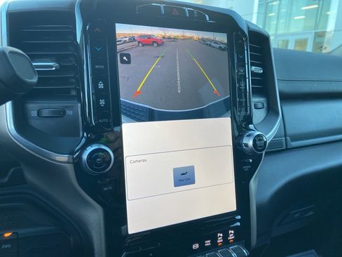 Used 2024 RAM 2500 Laramie image 32