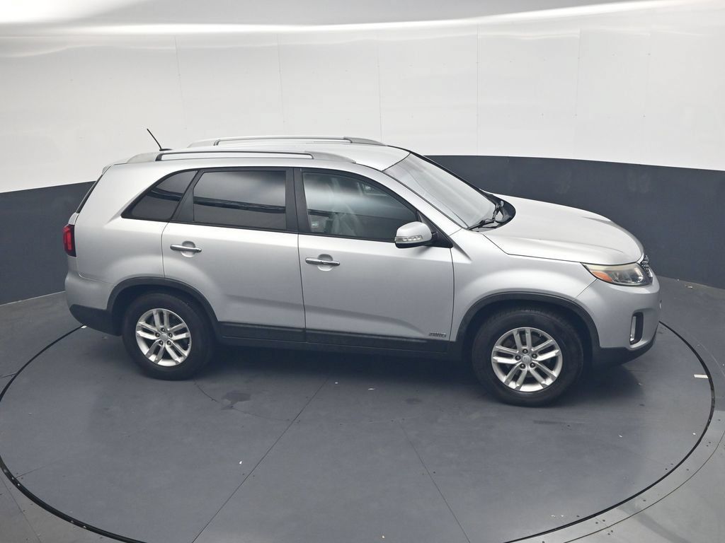 Used 2015 Kia Sorento LX AWD/4WD image 27