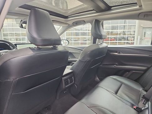 Used 2025 Toyota Camry XLE image 24