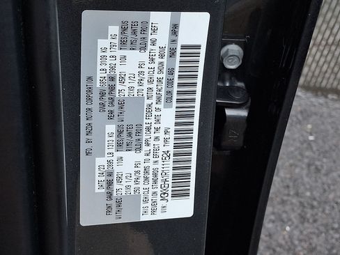 Certified 2024 MAZDA CX-90 Plug-In Hybrid w/ Premium Plus AWD/4WD image 32
