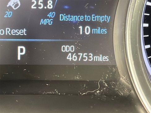 Used 2018 Toyota Camry XLE image 28