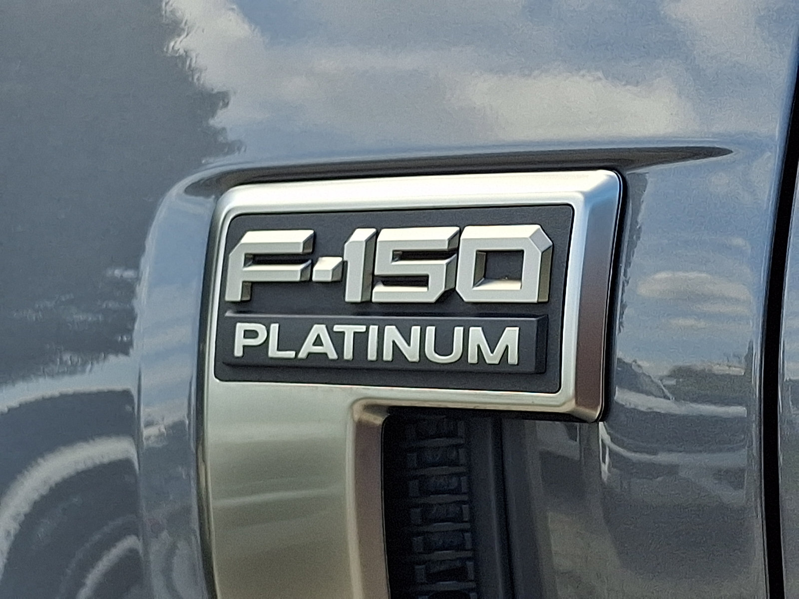 Certified 2023 Ford F150 Platinum w/ Equipment Group 701A High AWD/4WD image 33