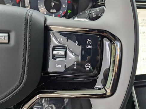 New 2026 Land Rover Range Rover Velar Dynamic SE AWD/4WD image 18