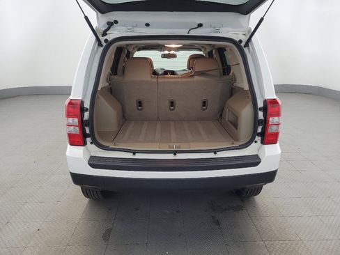 Used 2015 Jeep Patriot High Altitude image 29