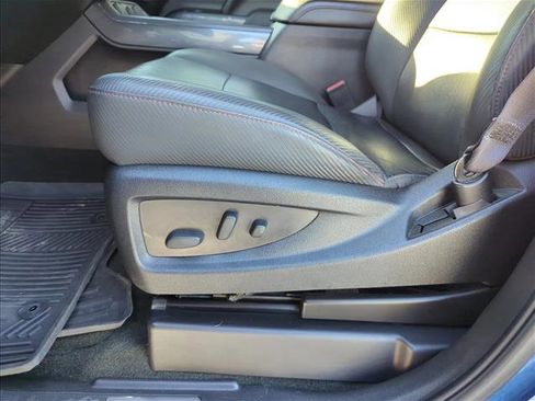 Used 2016 GMC Sierra 1500 SLT w/ All-Terrain Package image 10