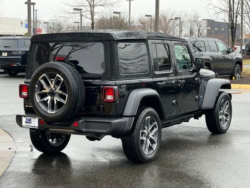 Used 2025 Jeep Wrangler Unlimited Sport S 4xe w/ Convenience Group image 7