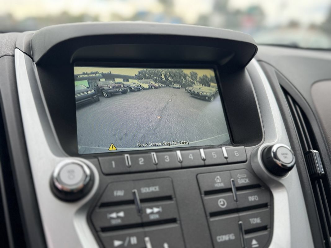 Used 2012 Chevrolet Equinox LTZ AWD/4WD image 24