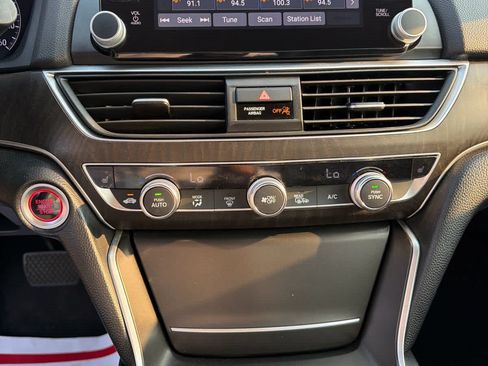 Used 2018 Honda Accord EX-L image 19