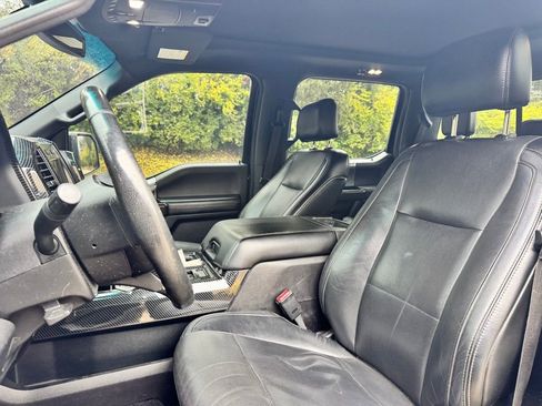 Used 2015 Ford F150 Lariat image 17