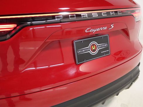 Used 2022 Porsche Cayenne Platinum Edition AWD/4WD image 82