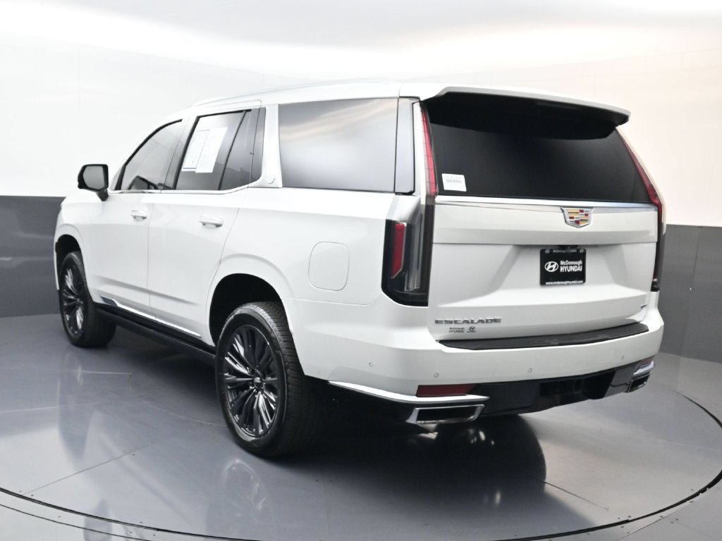 Used 2024 Cadillac Escalade Premium Luxury w/ Performance Package AWD/4WD image 6