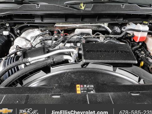 Used 2025 Chevrolet Silverado 2500 High Country w/ High Country Premium Package AWD/4WD image 33